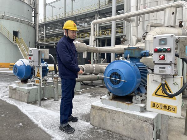 現(xiàn)場安全隱患排查（電機風扇除冰）.jpg