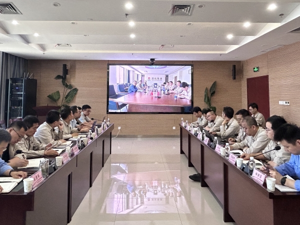 2025年6月11日上午，公司召開(kāi)聚甲醛項(xiàng)目可行性研究報(bào)告內(nèi)審會(huì)-1.jpg
